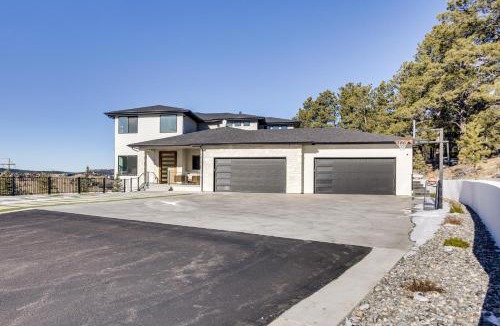 Monument House | Group Getaway in Monument! High-End Home w/Views