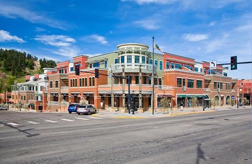 Downtown Steamboat Springs Apartment | H305B - Howelsen Place
