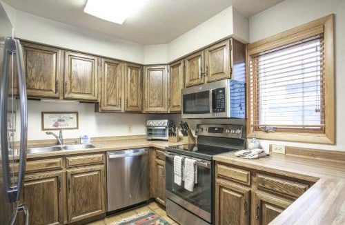 Intermountain House | H5 Meadow Creek townhouse