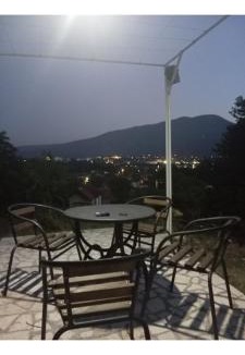 Danilovgrad Apartment | Hacienda Paraiso Escondido
