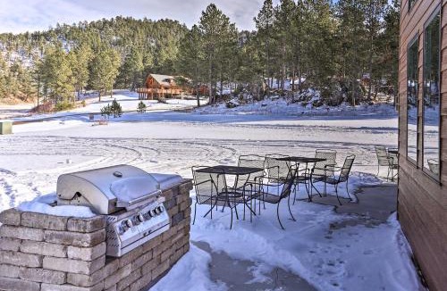 Rapid City House | 'Hakuna Matata Cabin' - 11 Mi to Mt Rushmore!