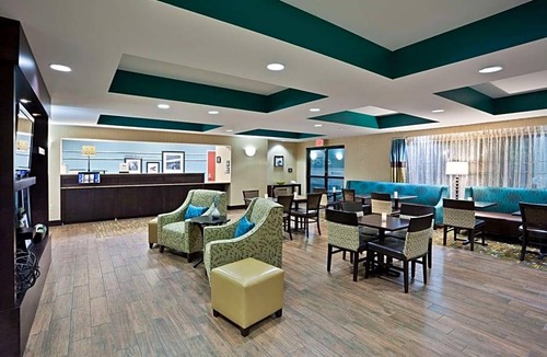 North Sioux City Hotel | Hampton Inn North Sioux City