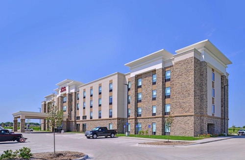 Altoona Hotel | Hampton Inn and Suites Altoona-Des Moines by Hilton