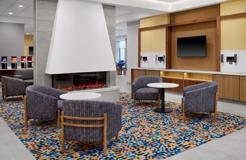 Downtown Lincoln Hotel | Hampton Inn by Hilton Lincoln Downtown