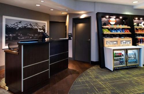Glenwood Springs Hotel | Hampton Inn Glenwood Springs