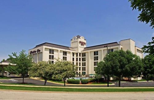 Overland Park Hotel | Hampton Inn Overland Park