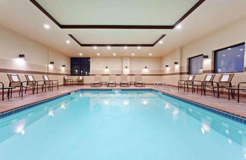 Port Gardner Hotel | Hampton Inn Seattle/Everett Downtown