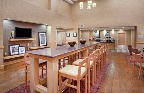 Lone Tree Hotel | Hampton Inn & Suites Denver/South-RidgeGate