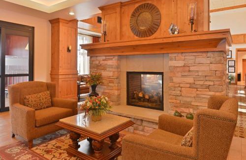 Buffalo Hotel | Hampton Inn & Suites Buffalo