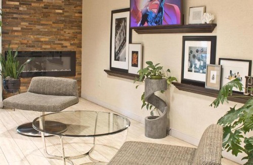Highland Hotel | Hampton Inn & Suites Denver-Speer Boulevard