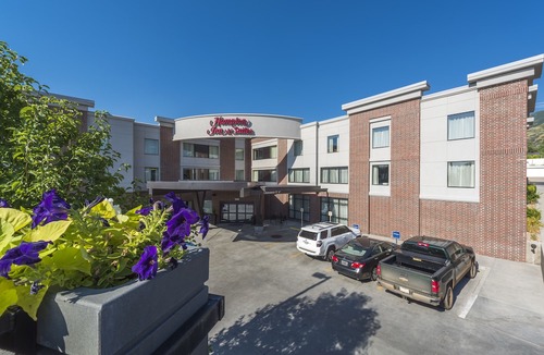 Salt Lake City Hotel | Hampton Inn & Suites Salt Lake City-University/Foothill Drive