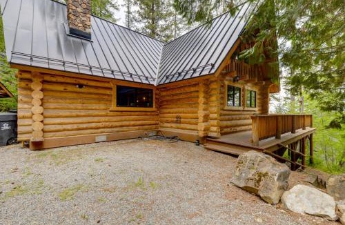 Whitefish House | Hand-Crafted Cabin w/Whitefish Lake Views!