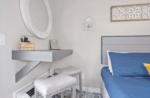 Table Rock House | Happy Place Hideaway - Walk to Taneycomo