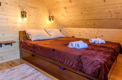 Kolasin Ski Chalet | Happy2cu Cabin