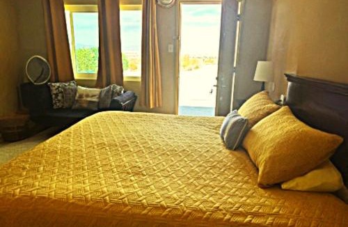 Twentynine Palms Hotel | Harmony Motel