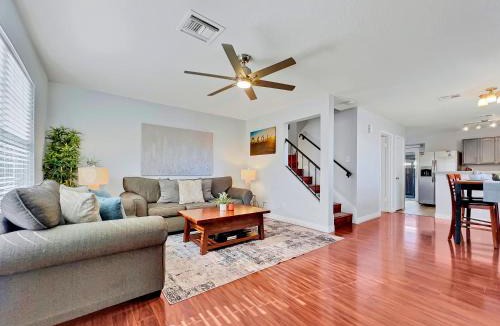 Chandler House | Hartford #1152 Chandler townhouse