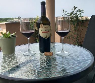 Ulcinj Apartment | Haus Carla