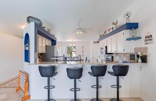 Lake Havasu City House | HavaMemorable Stay Pool Spa Firepit VIEWS!