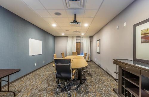 Loveland Hotel | Hawthorn Extended Stay by Wyndham Loveland