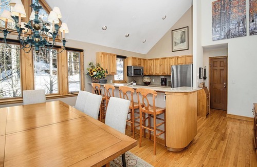 Beaver Creek House | Haymeadow Townhome A1 | 5BR Ski-Out, Private Hot Tub
