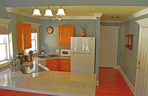 Manitou Springs Historic District Apartment | Heart of Manitou Springs. Award-winning. Luxurious. Rent all three apartments.