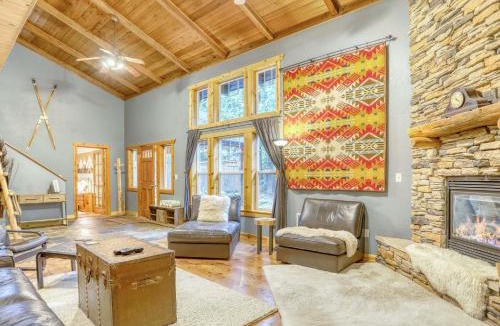 Rhododendron House | Hearthstone Retreat - Meredith Lodging