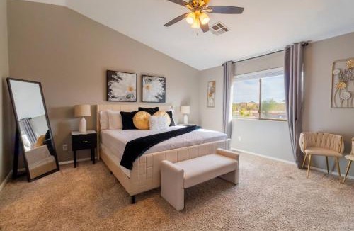 Casa Grande House | Heated Pool King Bed Firepit Work Station