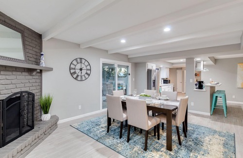Raskin Estates House | Heated Pool Paradise. Putting Green! Perfecto