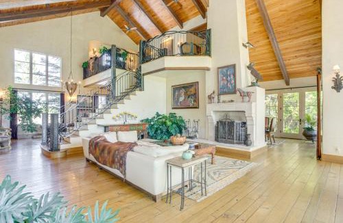 Steamboat Springs House | Heavenly Steamboat Home: 50 Acres, Hot Tub, Views!
