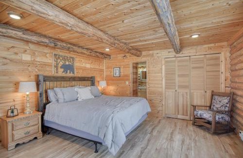 Island Park House | Henry's Lake View Cabin + BBQ + Fire Pit + Decks!