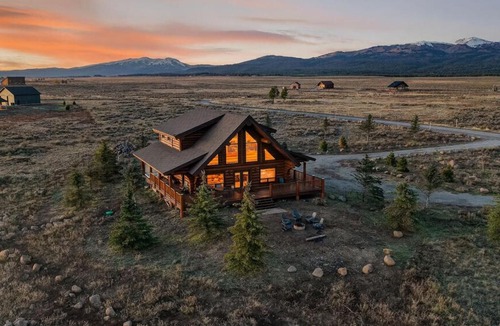 Island Park House | Here & Now | Yellowstone Cabin w/Hot Tub & Views!