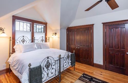 Telluride Villa | Heritage House by Exceptional Stays