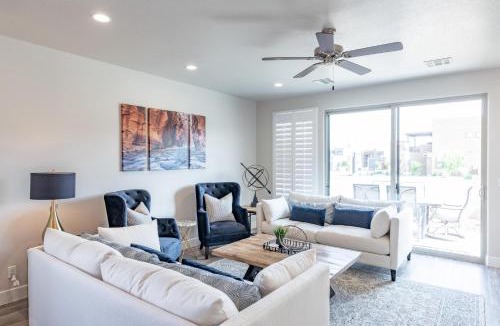 St. George House | Hermes Hideaway