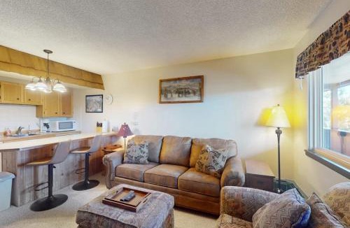 Winter Park Apartment | Hi Country Haus 6-15