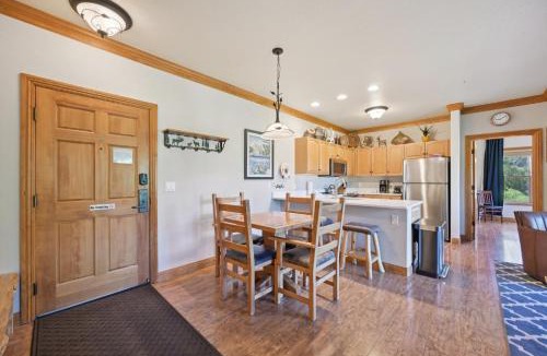 Mountain House Apartment | Hidden River Lodge #5940 : 2 190