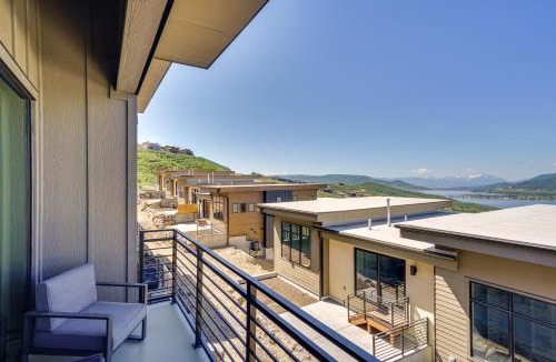 Hideout House | Hideout Haven: Luxe Retreat w/Lake View & Hot Tub