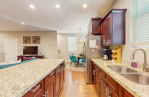 Flagstaff House | High Pines Hideaway