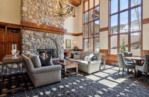 Highlands Townhomes Apartment | Highlands Slopeside 509 by East West Hospitality