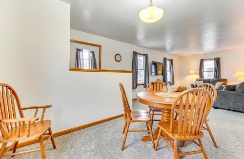 Lake Mills House | Hike, Fish & Boat: Lake Mills Home w/Yard