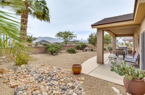 Mesquite House | Hike, Golf & Try Your Luck! Mtn-View Mesquite Home