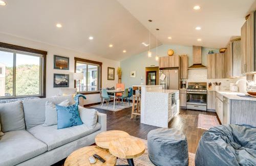 Keystone House | Hike, Soak & Play: Keystone Home w/Views!