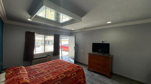 Harbor Hotel | Hiland Motel
