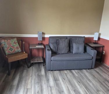 Seaside Hotel | Hillcrest Inn