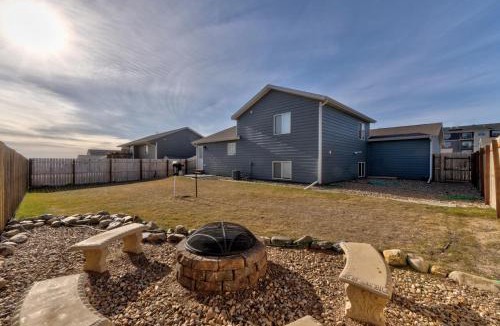 Rapid City House | Hilltop Family Home with Game Room