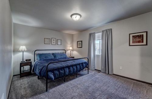 Rapid City House | Hilltop Family Home with Game Room