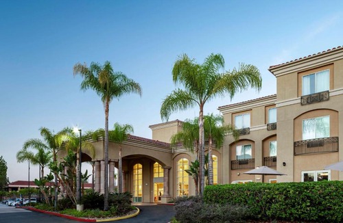 Rancho Bernardo Hotel | Hilton Garden Inn San Diego Rancho Bernardo