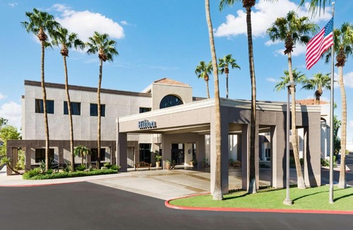 Phoenix Hotel | Hilton Phoenix Airport