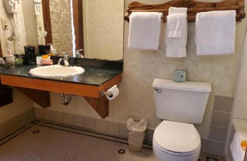 Deadwood Hotel | Historic Bullock Hotel