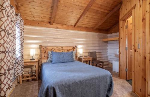 Ashton House | Historic Log Cabin for Two near Yellowstone National Park in Ashton, Idaho