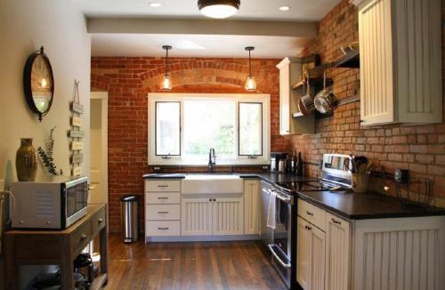 Bozeman House | Historic Neighborhood 2 Blocks From Downtown Bozeman,